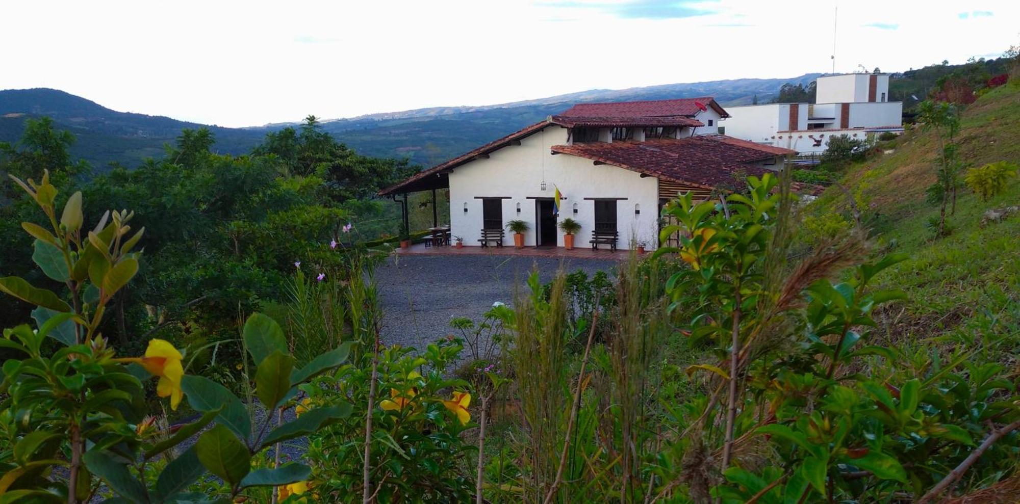 Casa Luna Hotel Campestre & Spa Сан-Хиль Экстерьер фото